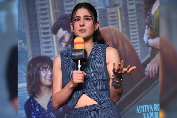 ನಾನಲ್ಲದ ಪಾತ್ರವನ್ನು ಮಾಡುವುದಕ್ಕೆ ನನಗಿಷ್ಟ ಎಂದ Sara Ali Khan metro in dino film promotion